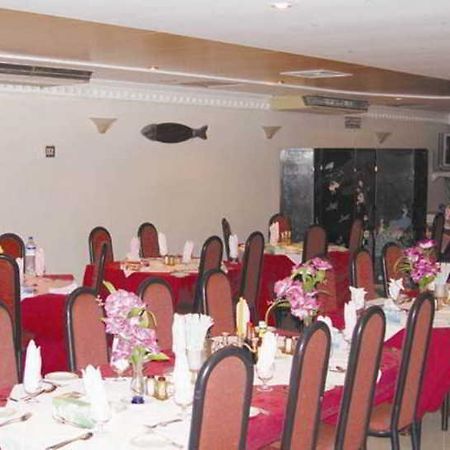Shezan Hotel Doha Exterior photo